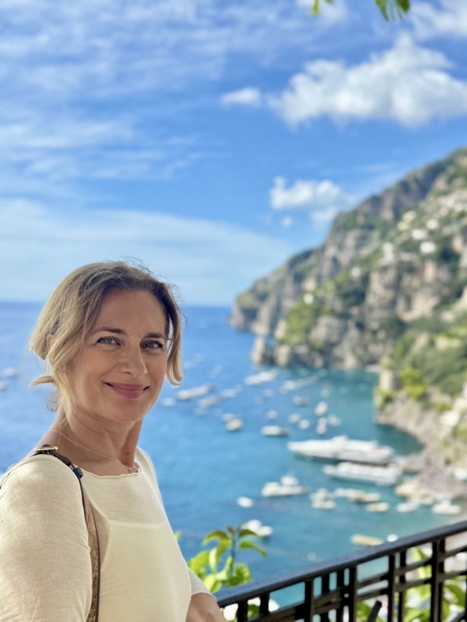 - Катя Илиева